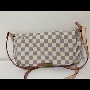 Checkerboard inspired clutch/crossbody